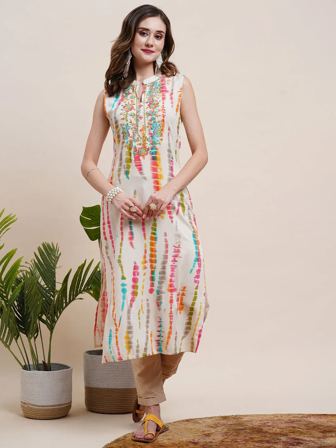 Abstract Foil Printed Resham, Zari & Sequins Embroidered Kurta - Off White