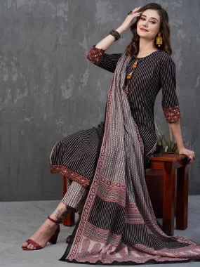 Abstract-Stripes Printed Mirror & Resham Embroidered Kurta with Pants & dupatta - Black