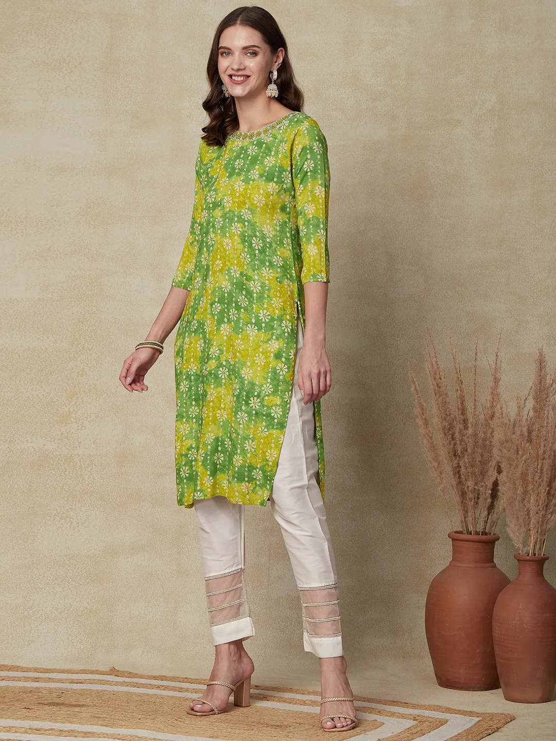 Abstract Tie-Dye Printed Mirror & Stones Embroidered kurta - Green