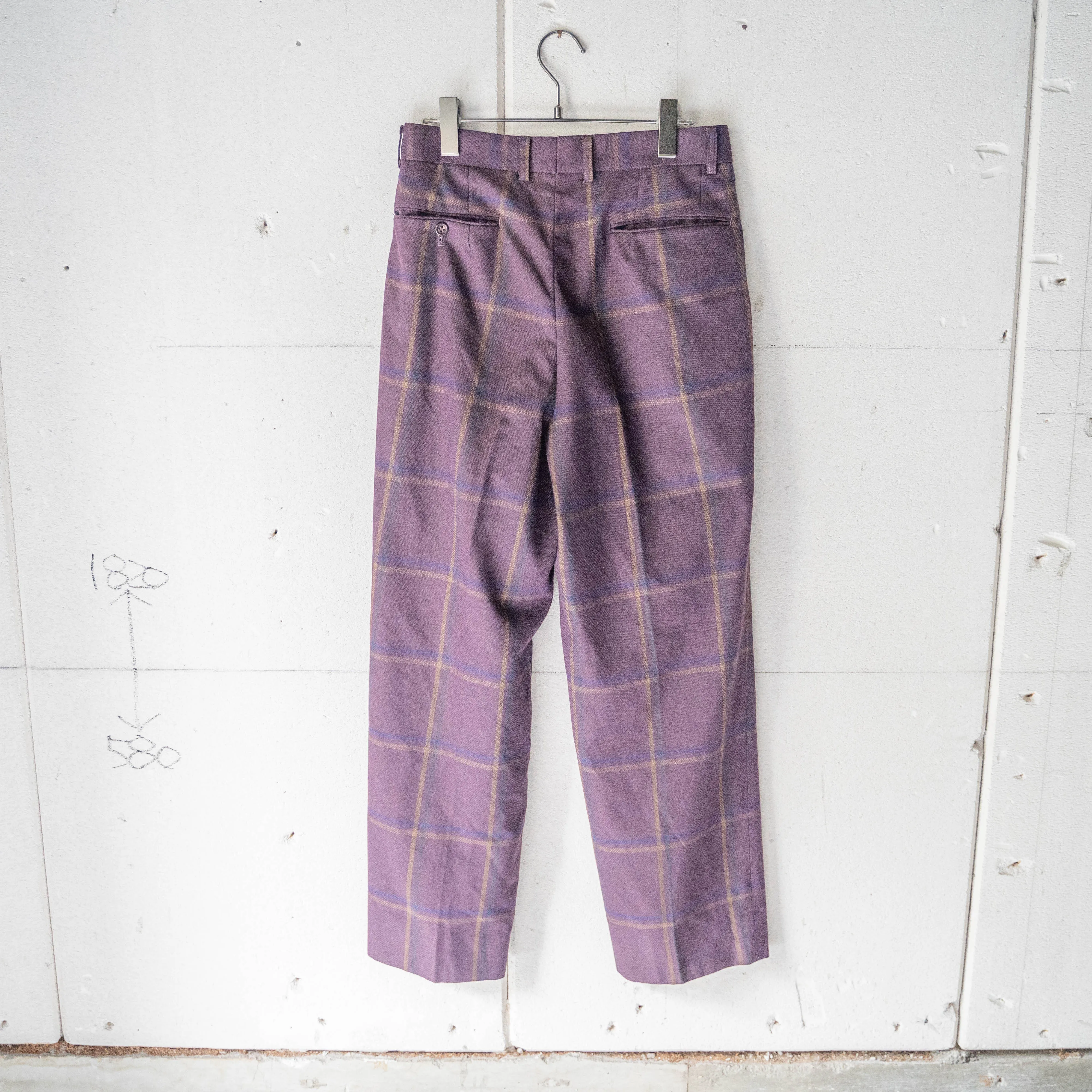 around 1980s burgundy color two tuck checked pattern slacks