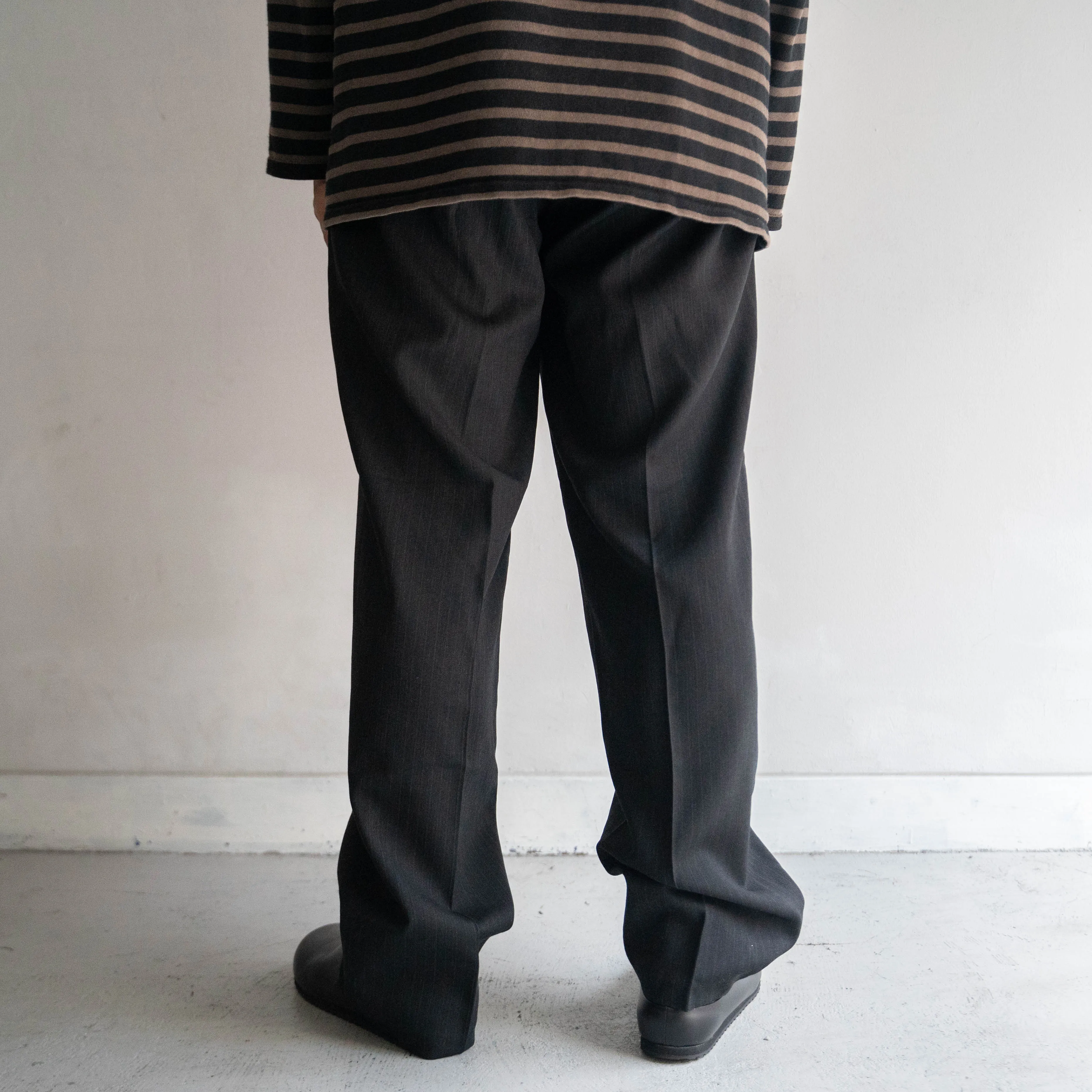 around 1980s Japan vintage black base stripe wool two tuck slacks