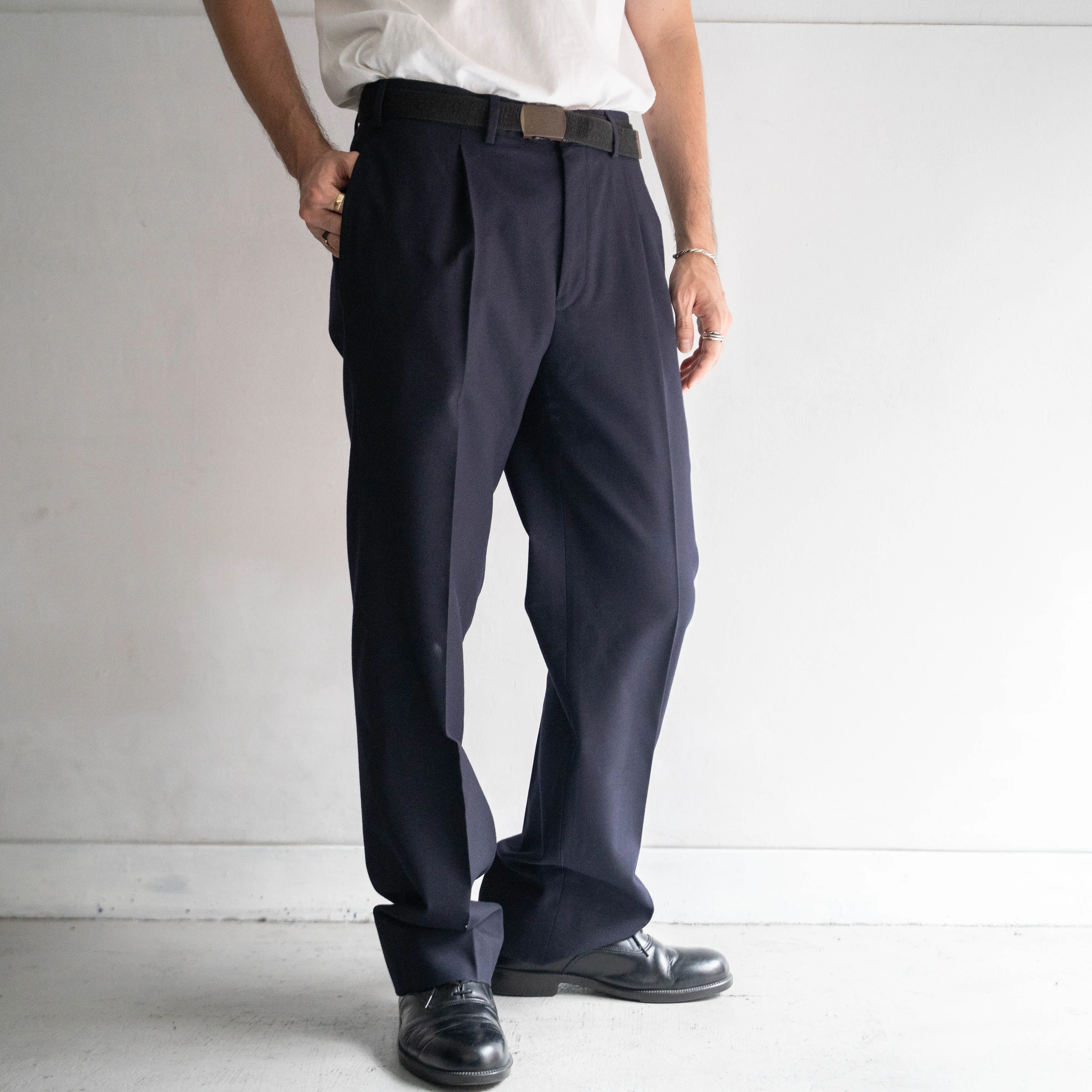 around 1990s Italian military? navy one tuck wool slacks -light weight- 'dead stock'