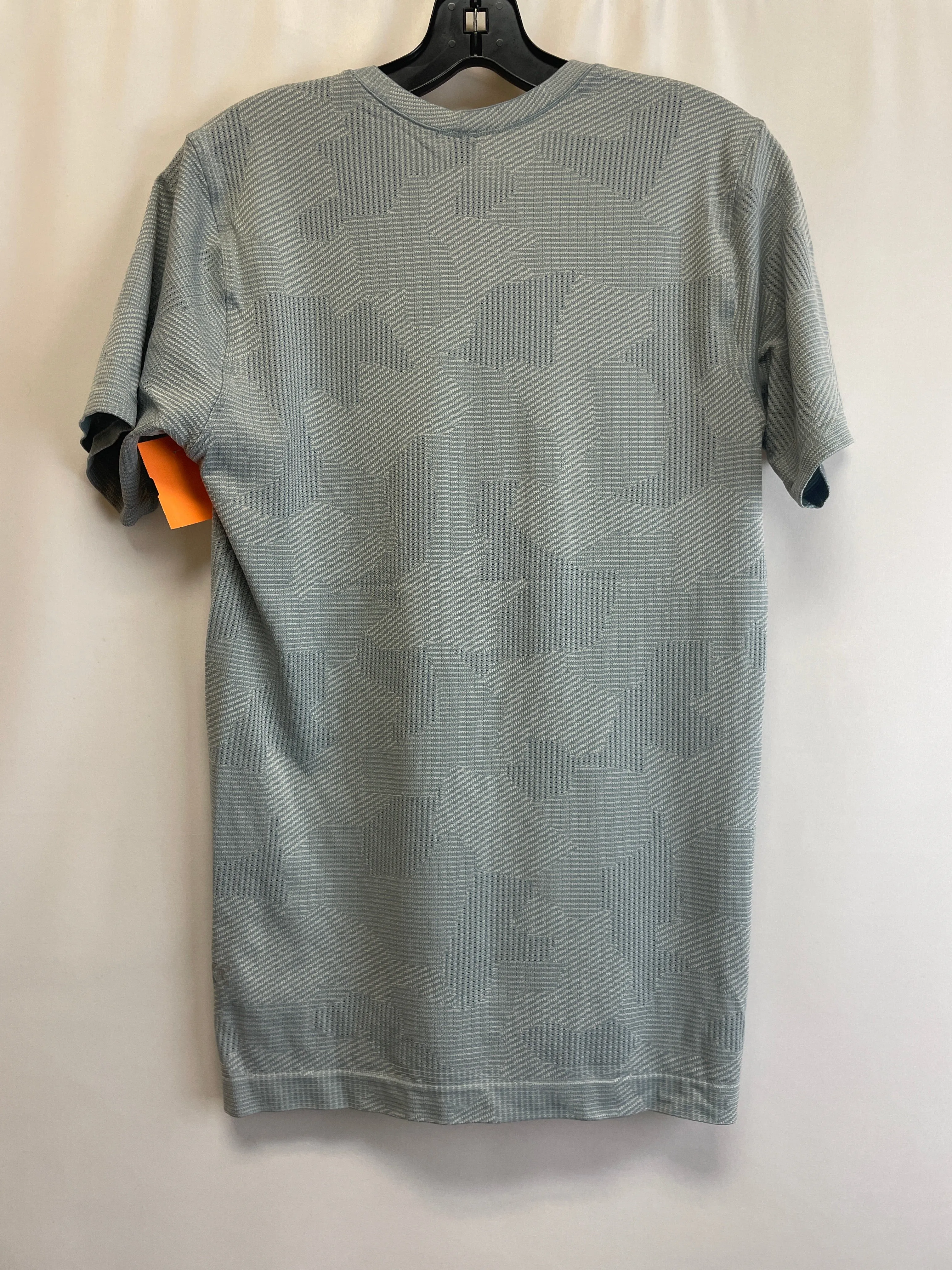 Athletic Top Short Sleeve By Lululemon  Size: S