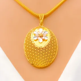 Attractive Floral Oval 22K Gold Mesh Pendant