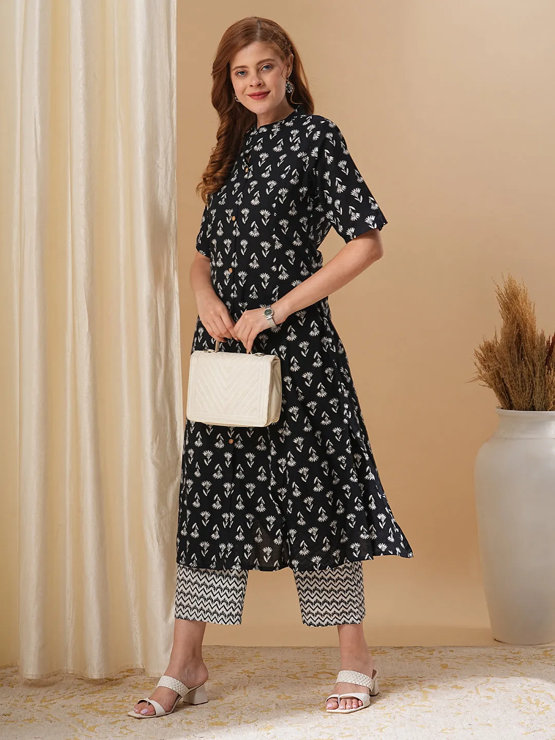 Ethnic Buta Printed A-Line Paneled Kurta with Pant - Black