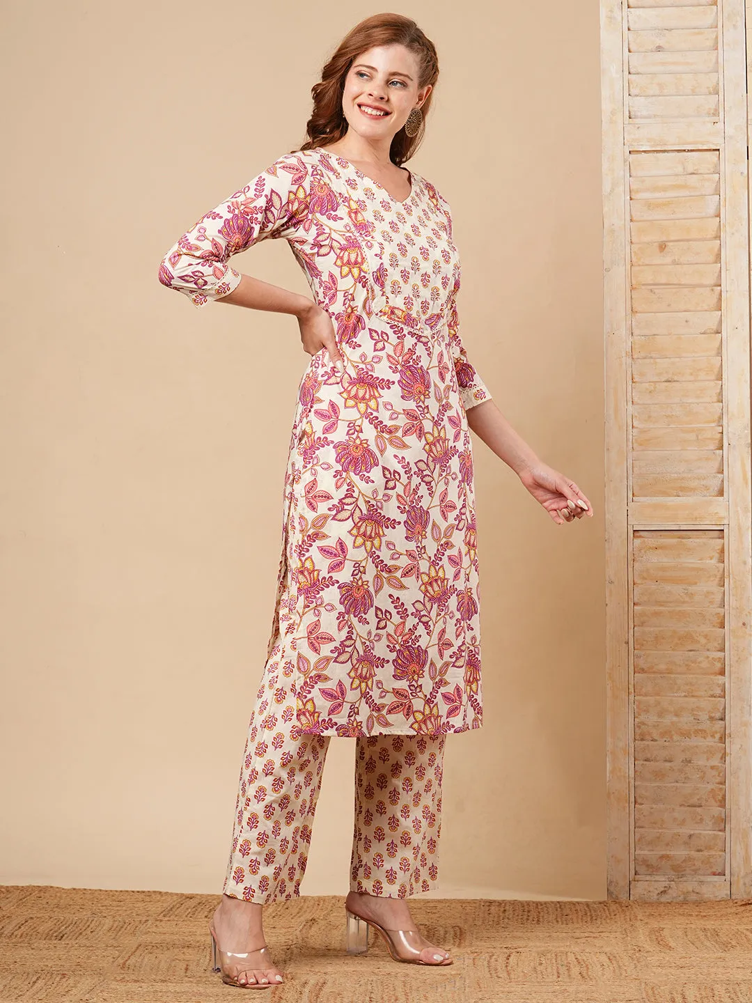 Ethnic Floral Printed & Embroidered Straight Fit Kurta with Pant - Off White