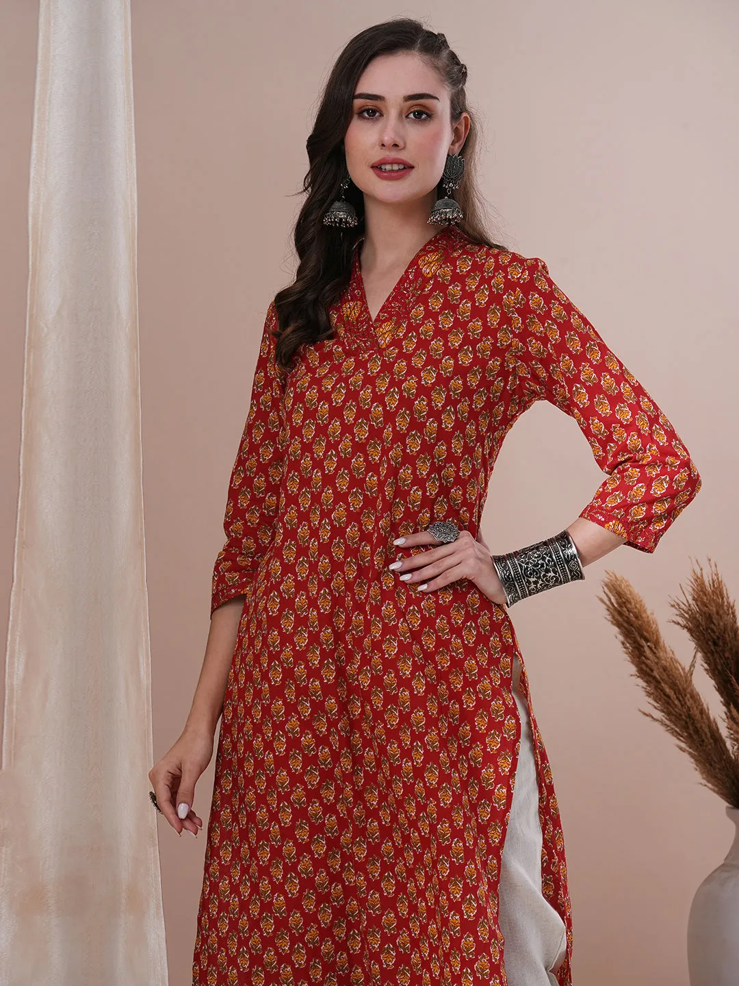 Ethnic Floral Printed & Sequin Embroidered Straight Fit Kurta - Red