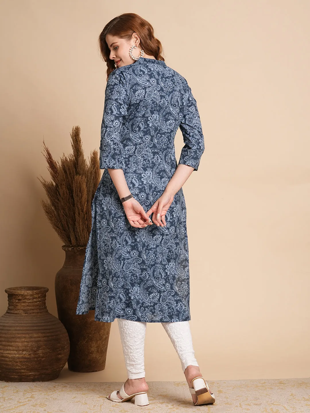 Ethnic Floral Printed Straight Fit Kurta - Blue