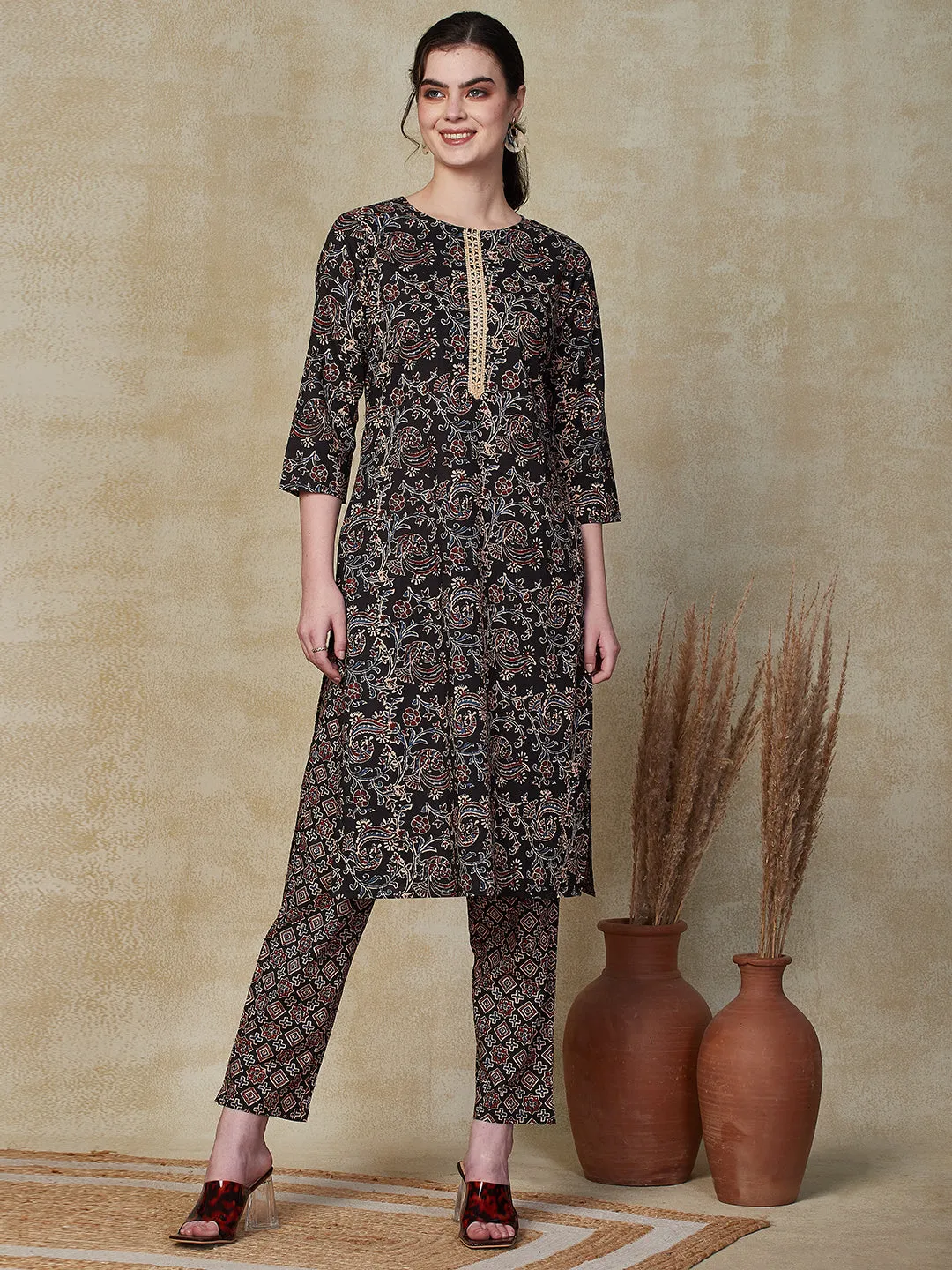 Ethnic Floral Printed Straight Kurta & Pant with Quilted Printed Jacket - Black