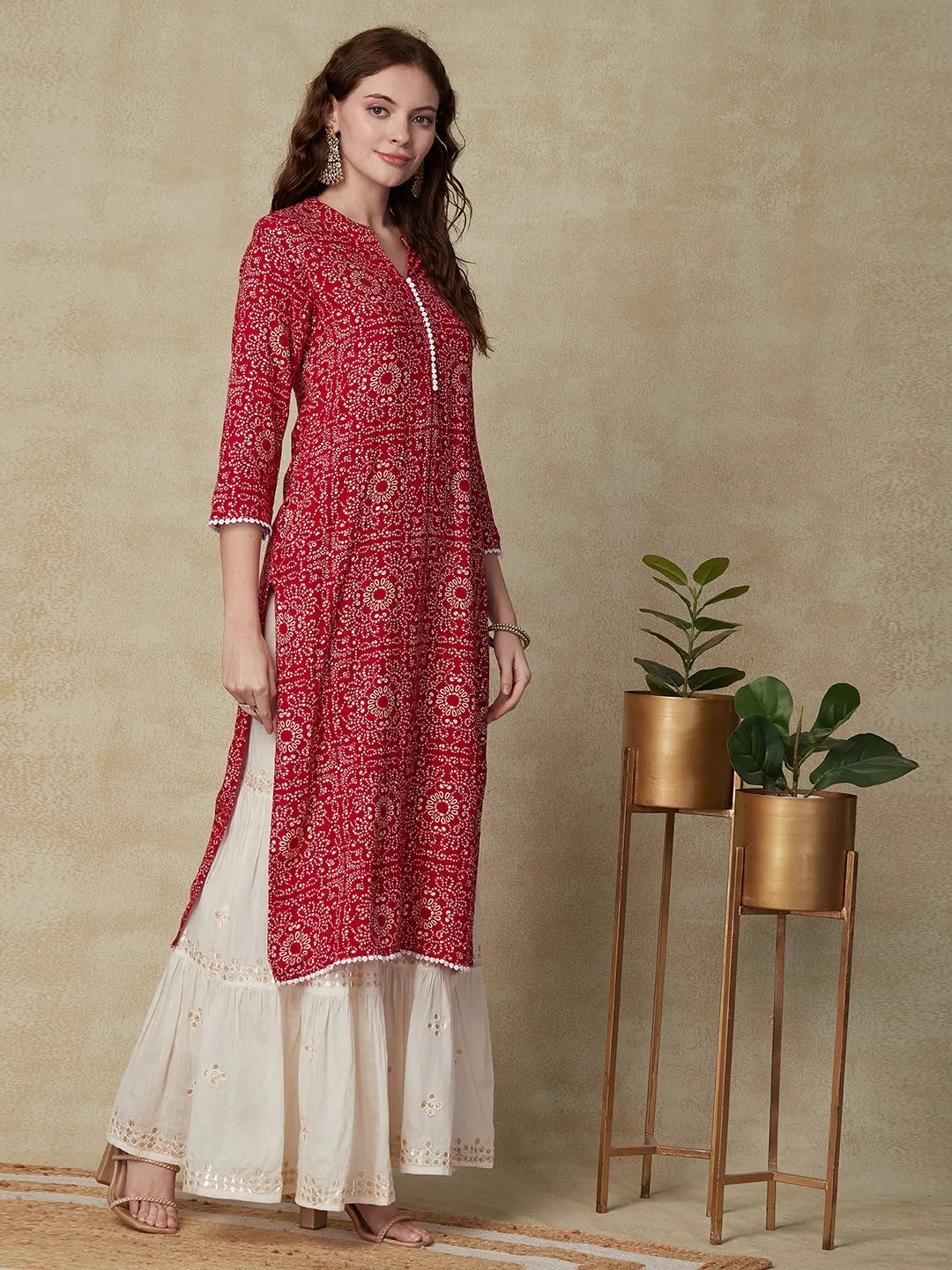 Ethnic Foil Printed Lace Embellished Kurta - Red