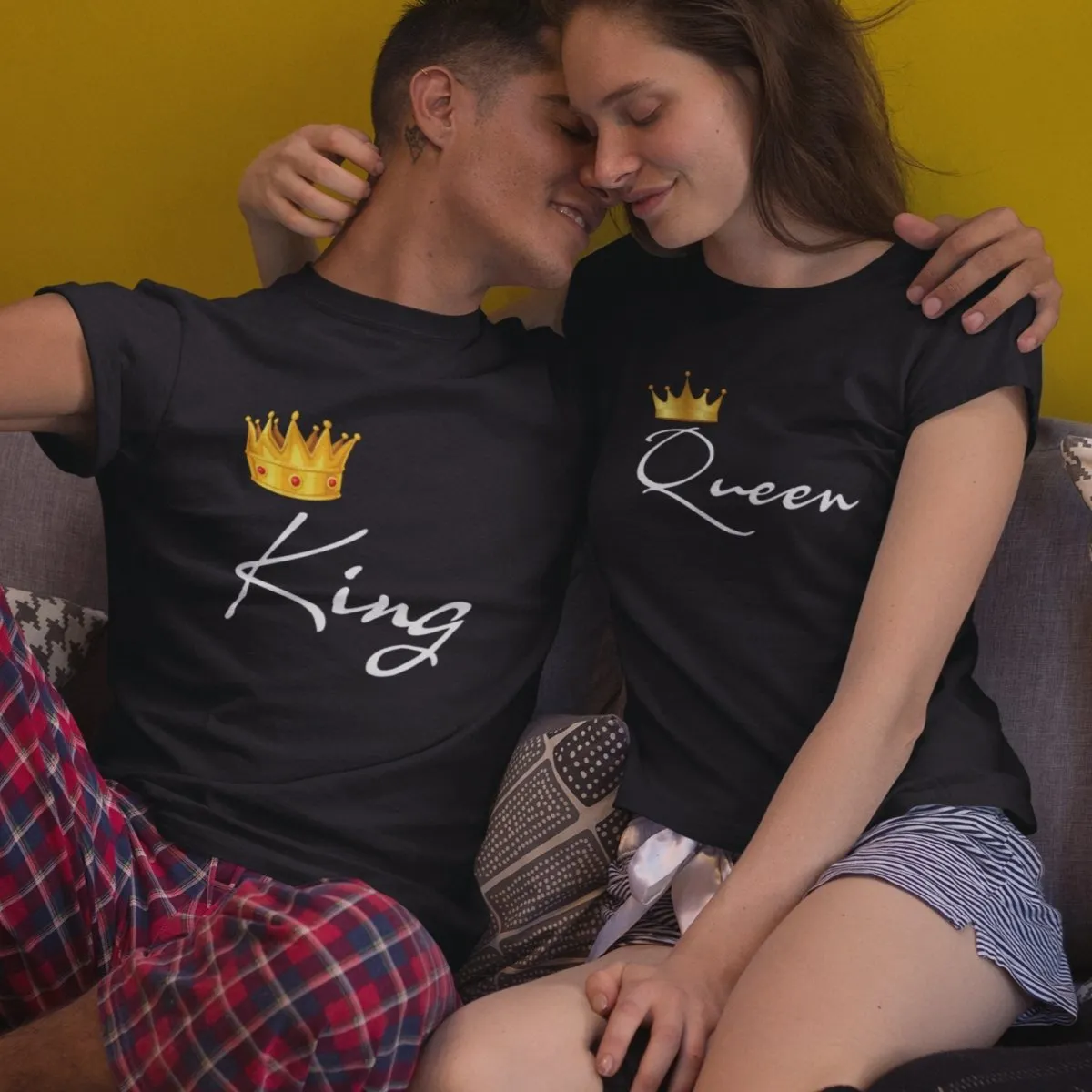 King And Queen Classic Couple T-Shirts