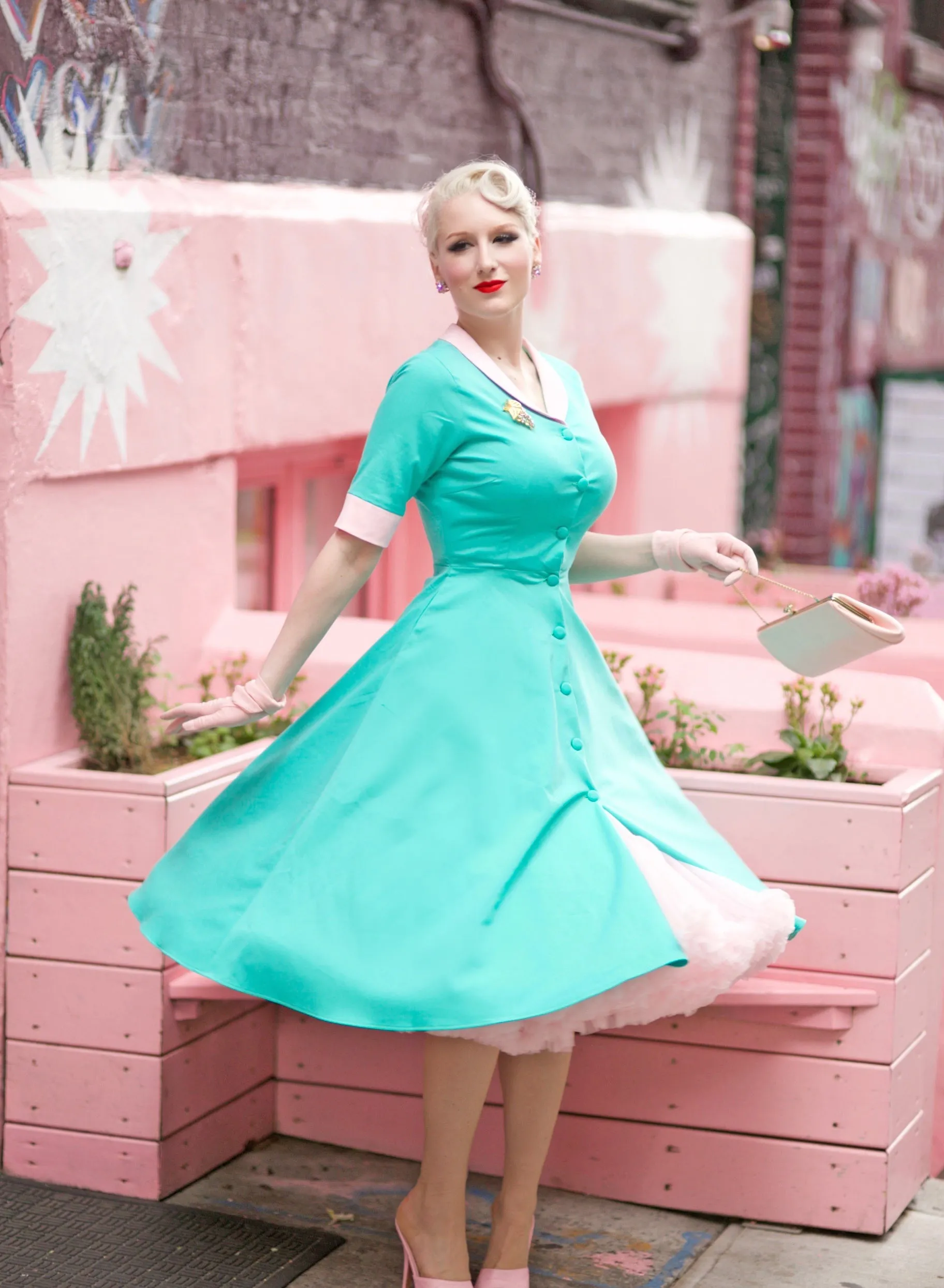 swing turquoise dress - light pink contrast