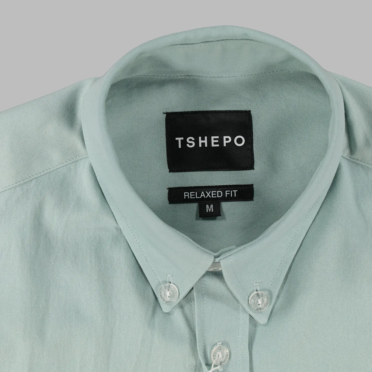 TSHEPO Men's Relaxed Button-up Shirt, Olive